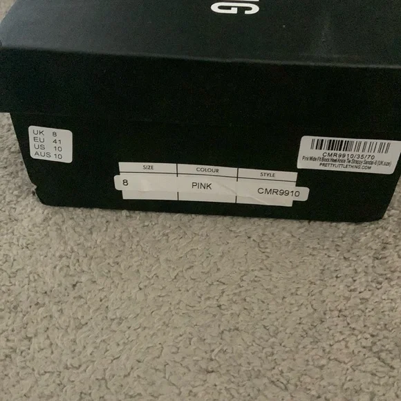 Pretty Little Thing Hot Pink Strappy Chunky Heels with Clear Band Size 10 - Picture 4 of 5